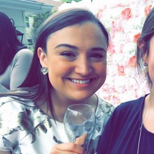 Meet your Posher, Natalie